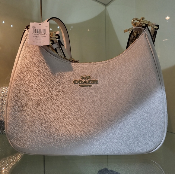 New! ☪️ Teri Hobo Bag in Gold/Chalk (Only 1 Left!) - Picture 9 of 13